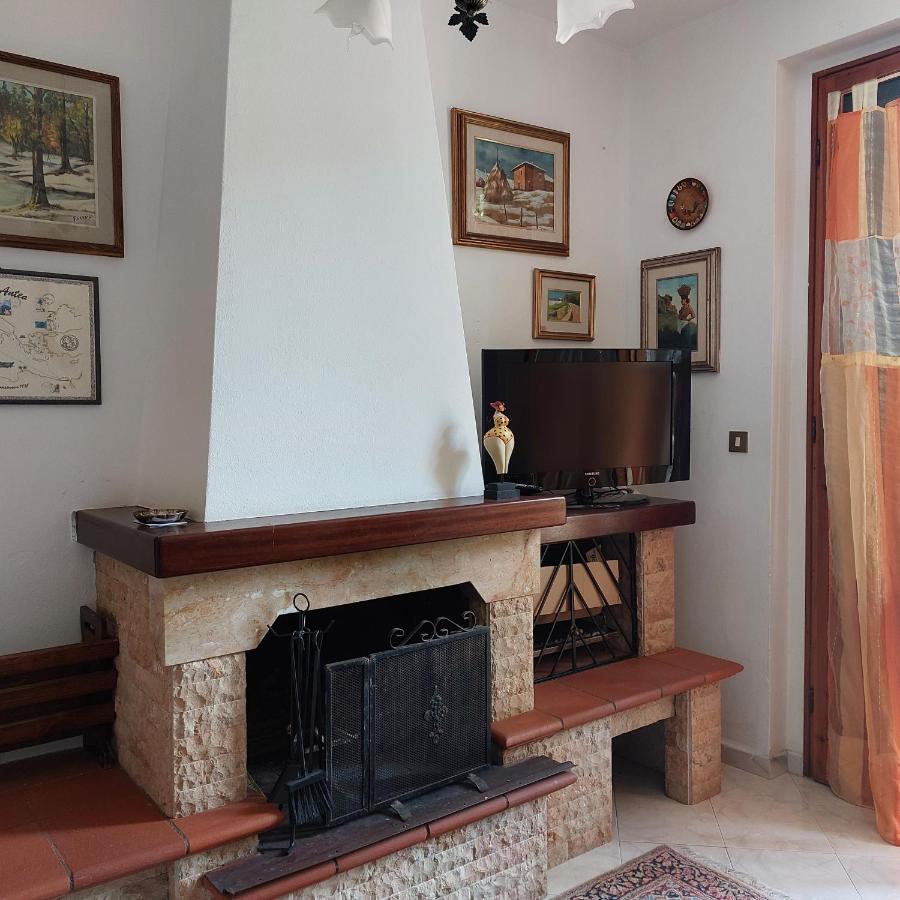 Appartamento A Due Passi Dal Mare A Quercianella Esterno foto